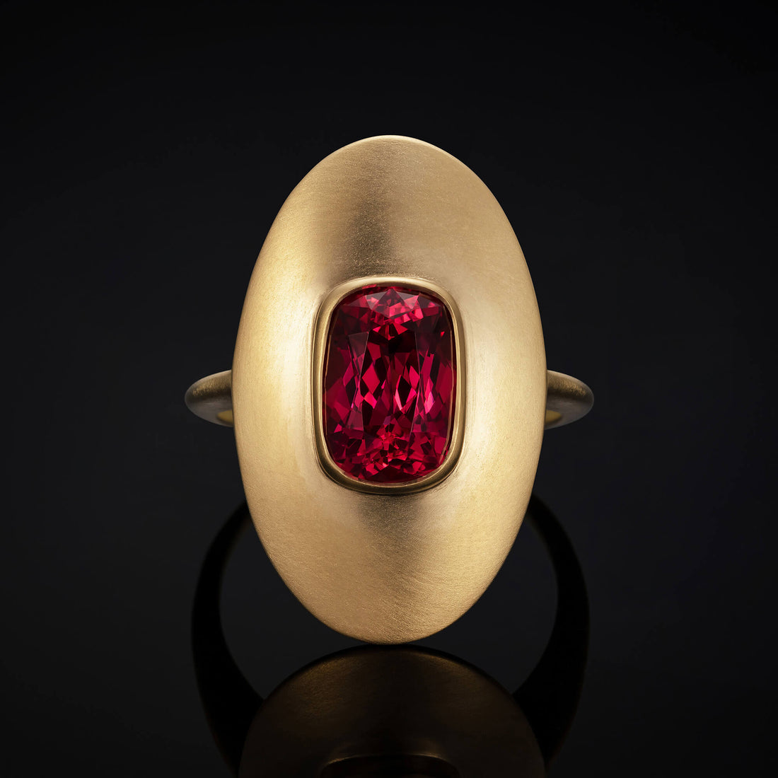 Kali Spinel and Gold Ring