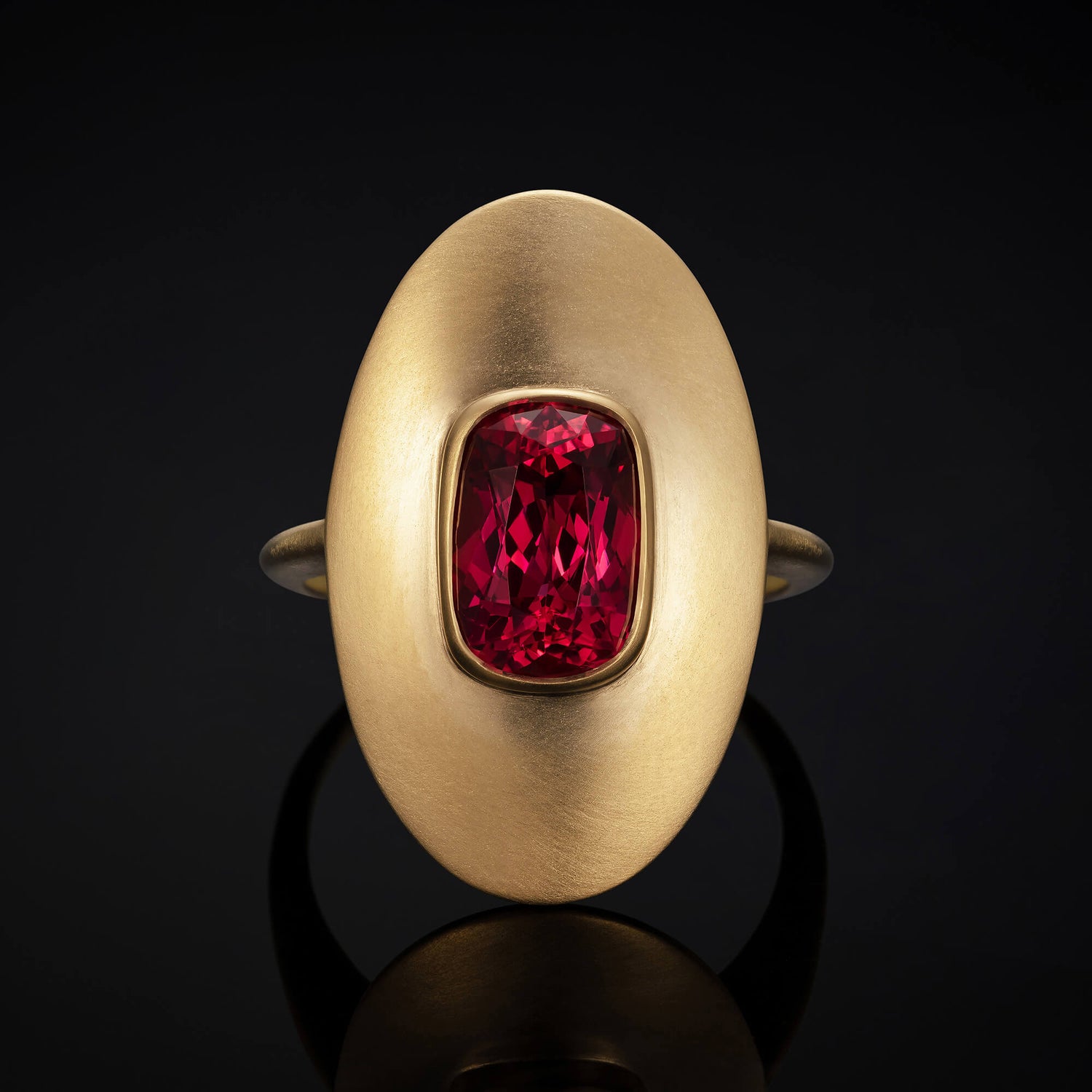 Kali Spinel and Gold Ring